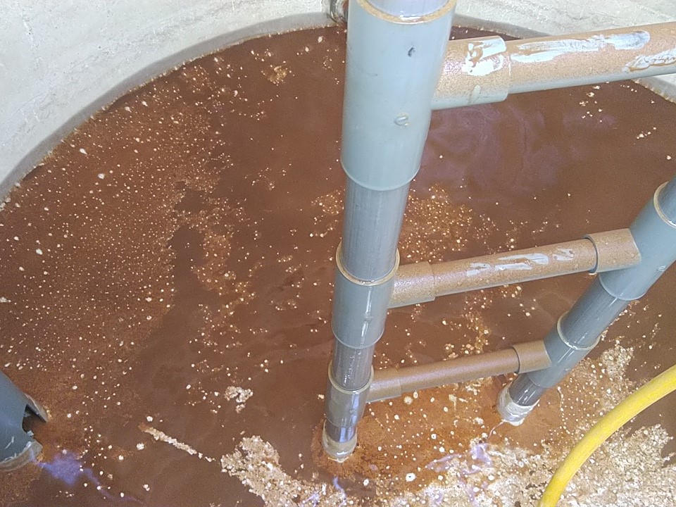 貯水槽清掃1＿株式会社ビルカン